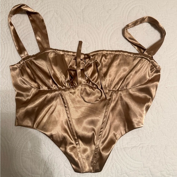 NWOT Bronze/Gold Satin Corset Front Tie Top Size M - Picture 4 of 13